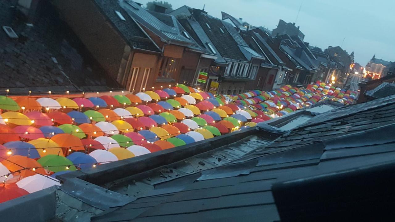 Le Patio Belle Maison En Plein Centre Ville, Avec Grande Terrasse Au Calme Bastogne Eksteriør bilde